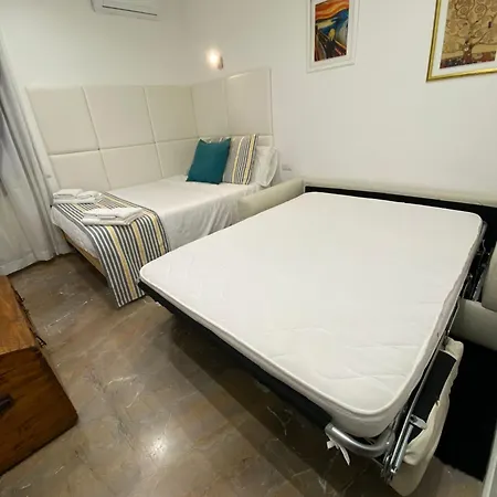 Tor Vergata Luxury House Διαμέρισμα *