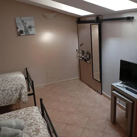 Enza-home-in-roma Apartment Rome