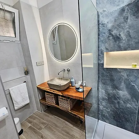 Leon Modern Near Subway - Ground Floor * Roma