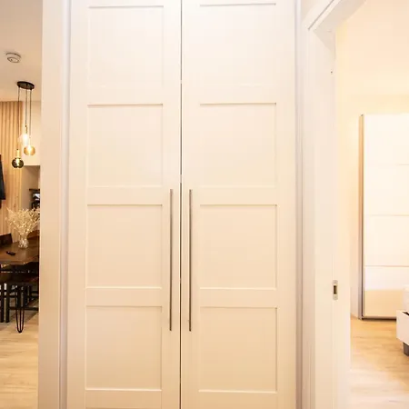 Leon Modern Near Subway - Ground Floor Apartamento Roma