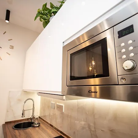 Apartamento Leon Modern Near Subway - Ground Floor Roma