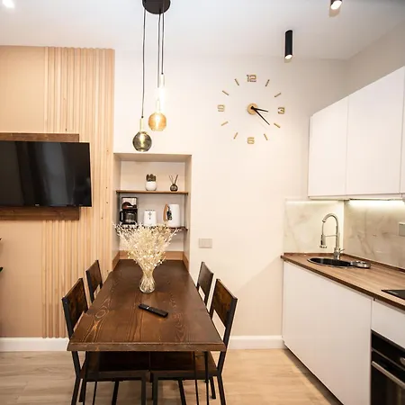 Leon Modern Near Subway - Ground Floor Apartamento Roma