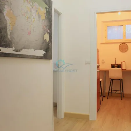 Apartment Modern Comfy With Terrace Near San Paolo Rome