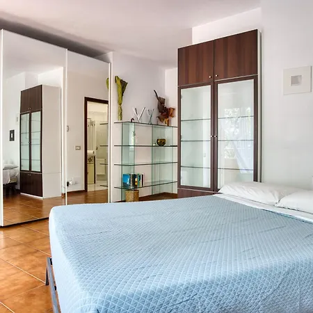 Domus Parnaso - Eur Apartment *
