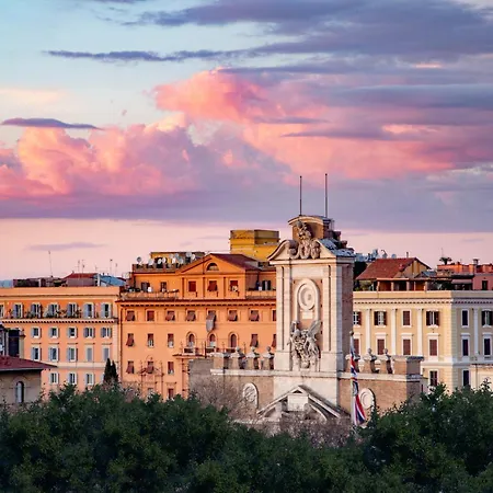 Hotel The Guardian Roma