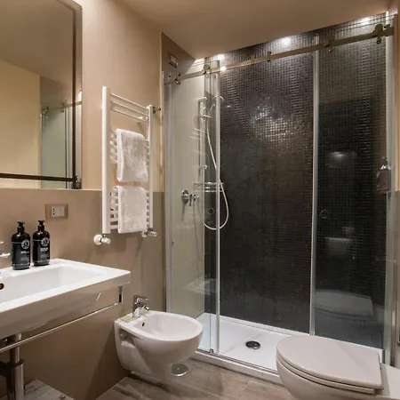 Hotel The Guardian 4*
