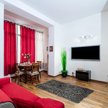 House Serena * روما