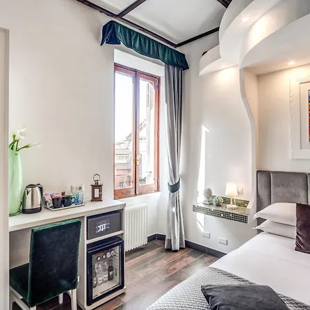 Guest house Piazza Di Spagna Comfort 3*