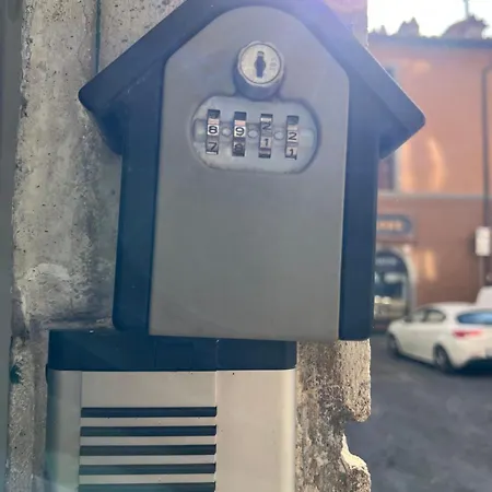 Sunny Side Trastevere