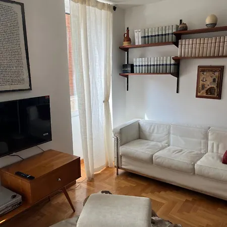 Sunny Side Trastevere Apartment Rome