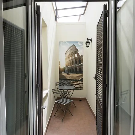Esposizione Luxury Rome