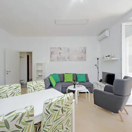 Apartment Livorno By Halldis *