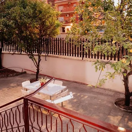 Sweet Valerio Apartment Rome