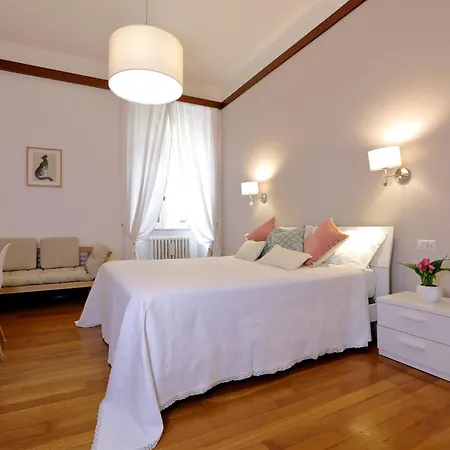 Tata Bed & Breakfast