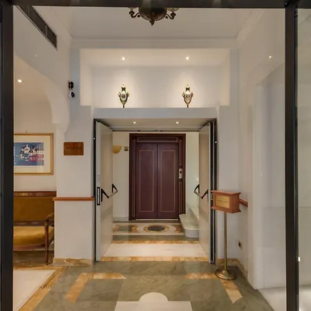 Hotell Borromeo 3*