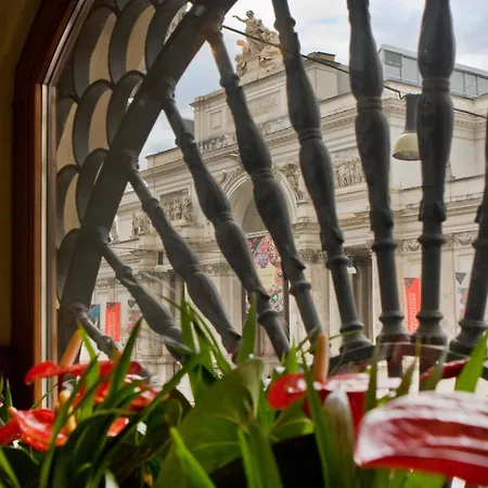 Hotel Giolli Nazionale Řím