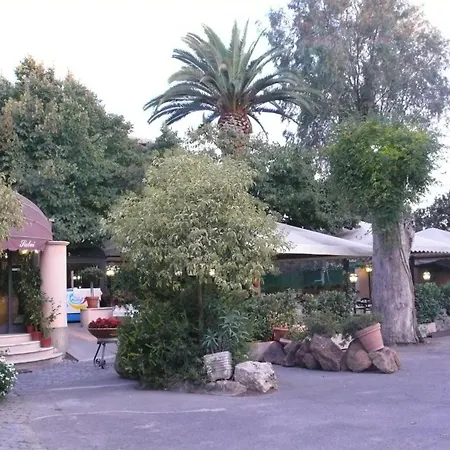 Konukevi Delle Corse Roma