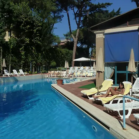 Hotel Aldrovandi