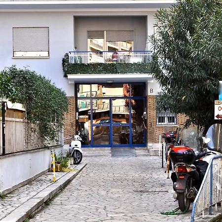 Aurelia 429 Fine Town House
