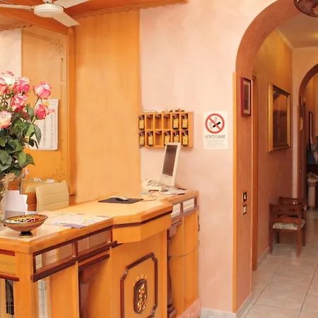Hotell Principe Amedeo 2*