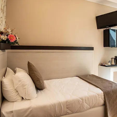Hotell Memphis 4*