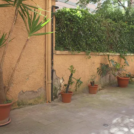 Tra Gianicolo E Trastevere Rome