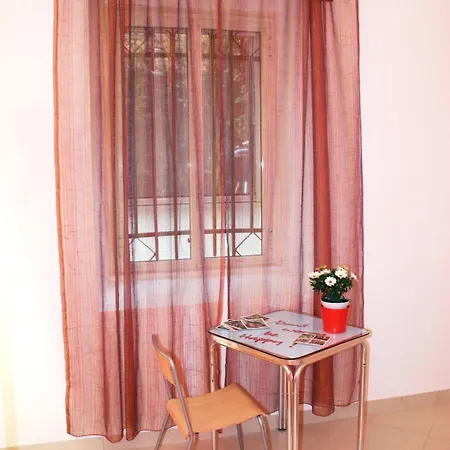 Bed & Breakfast Tra Gianicolo E Trastevere Rome