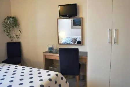 阿格堤沙露斯堤亚尼早餐加住宿酒店