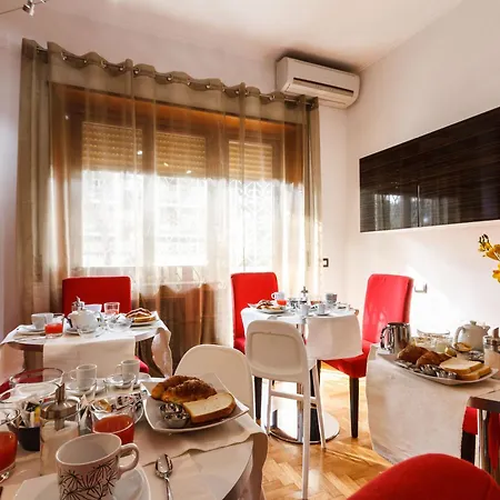 Guest house L'angolo Cortese 2*
