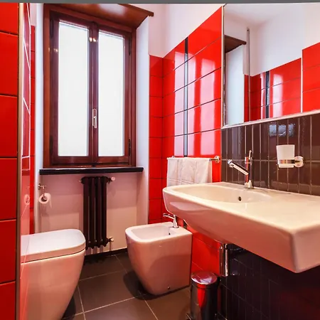 Guest house L'angolo Cortese 2*