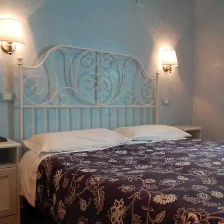 Πανσιόν Casa Cleo