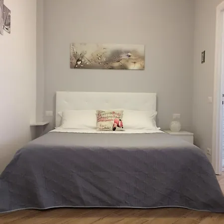 Lovely Little In Via Aurelia
