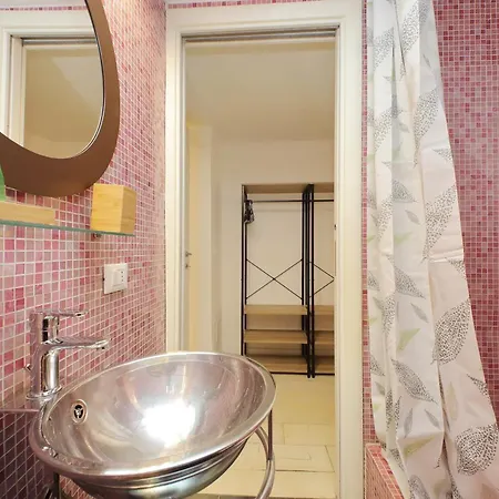 Flatinrome Trastevere 2 - Jacuzzi In Trastevere Rome