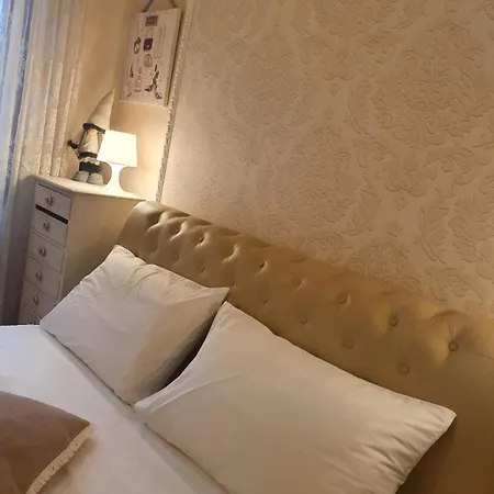 Holiday home Crismi House Rome