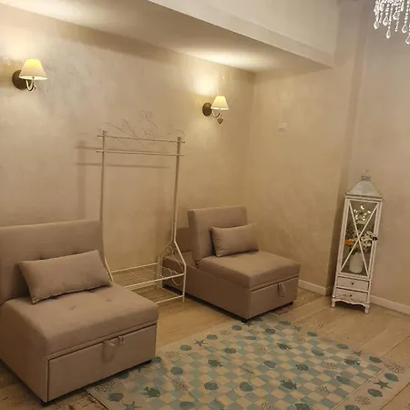 Crismi House Rome