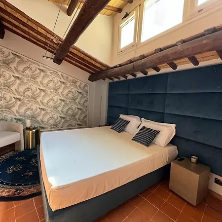 Giulia Penthouse - 5 Min Piazza Navona Rome