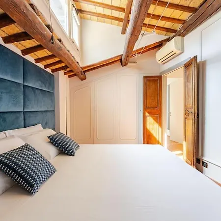 Giulia Penthouse - 5 Min Piazza Navona Rome
