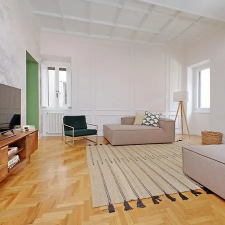 Ych-casa Bella- Luxury Near Piazza Venezia Rome
