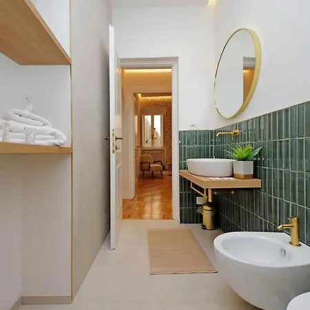 Apartment Ych-casa Bella- Luxury Near Piazza Venezia