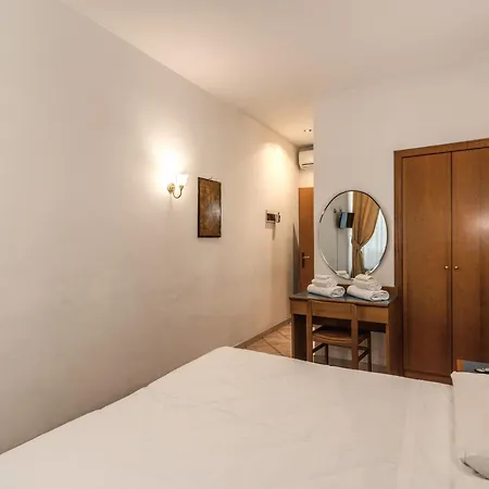 Hotel Pomezia Roma