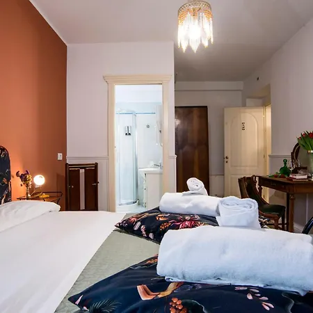 Colosseum B Guest house
