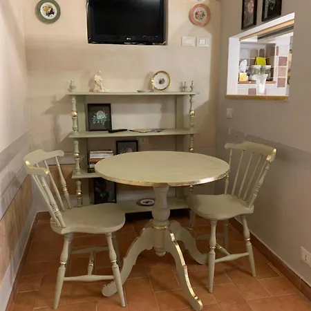 Holiday home Domus Chiavari House Rome