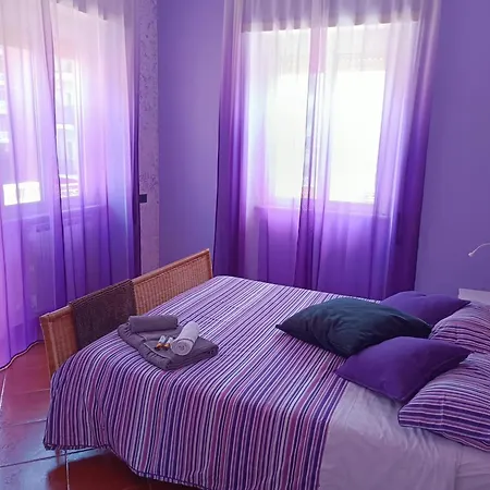 Claudia A Monteverde Bed & Breakfast