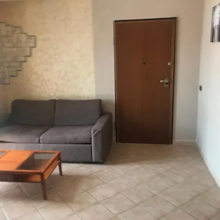 Apartment Enza-home-in-roma *