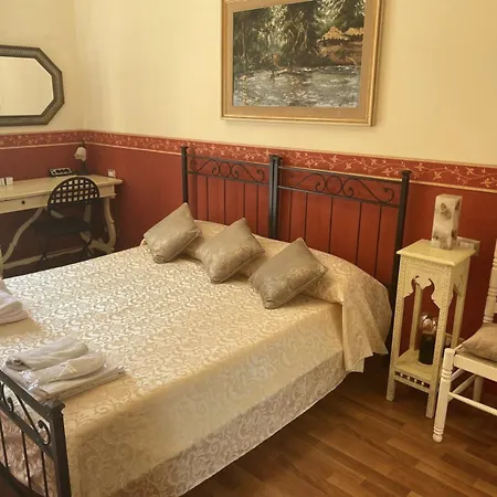Domus Annia Guest House, The Amazing Colosseum * Rome