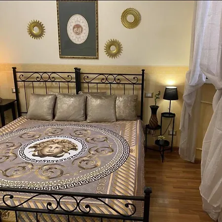 Domus Annia Guest House, The Amazing Colosseum Apartment *