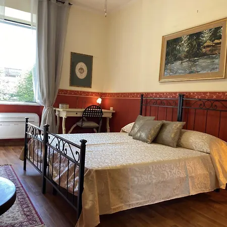 Domus Annia Guest House, The Amazing Colosseum