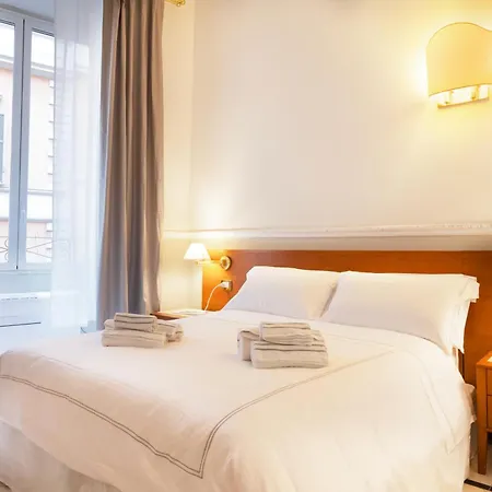 Hotel Domus