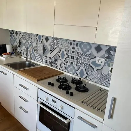 Delizioso - Vicino Metro A Apartment *