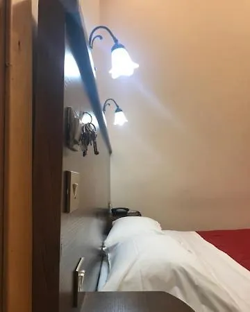 فندق هوتل باندا 2*